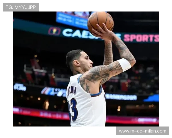 库兹马外线三分命中，奇才反攻信号响起