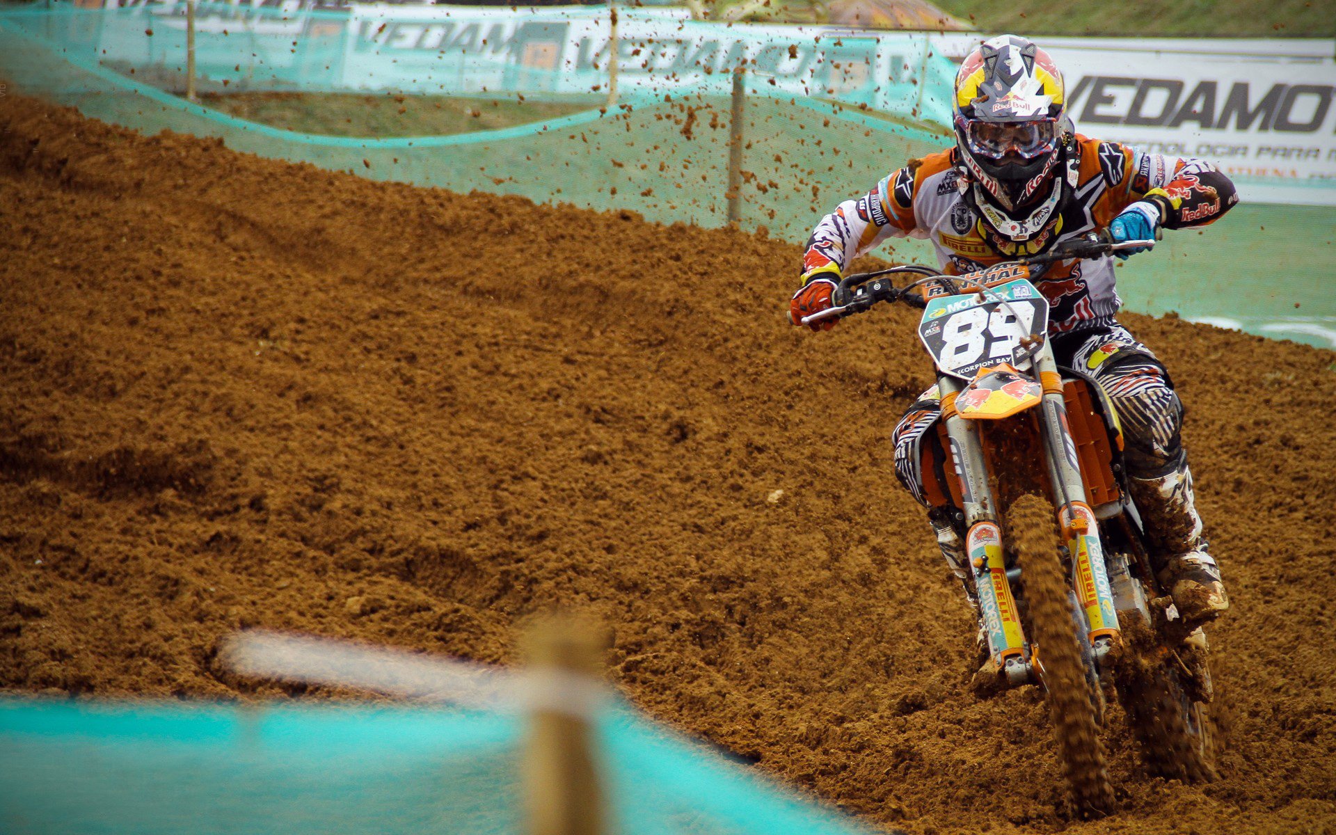 主教练是否因赛程密度调整战术板节奏控制方式，主教练挑战