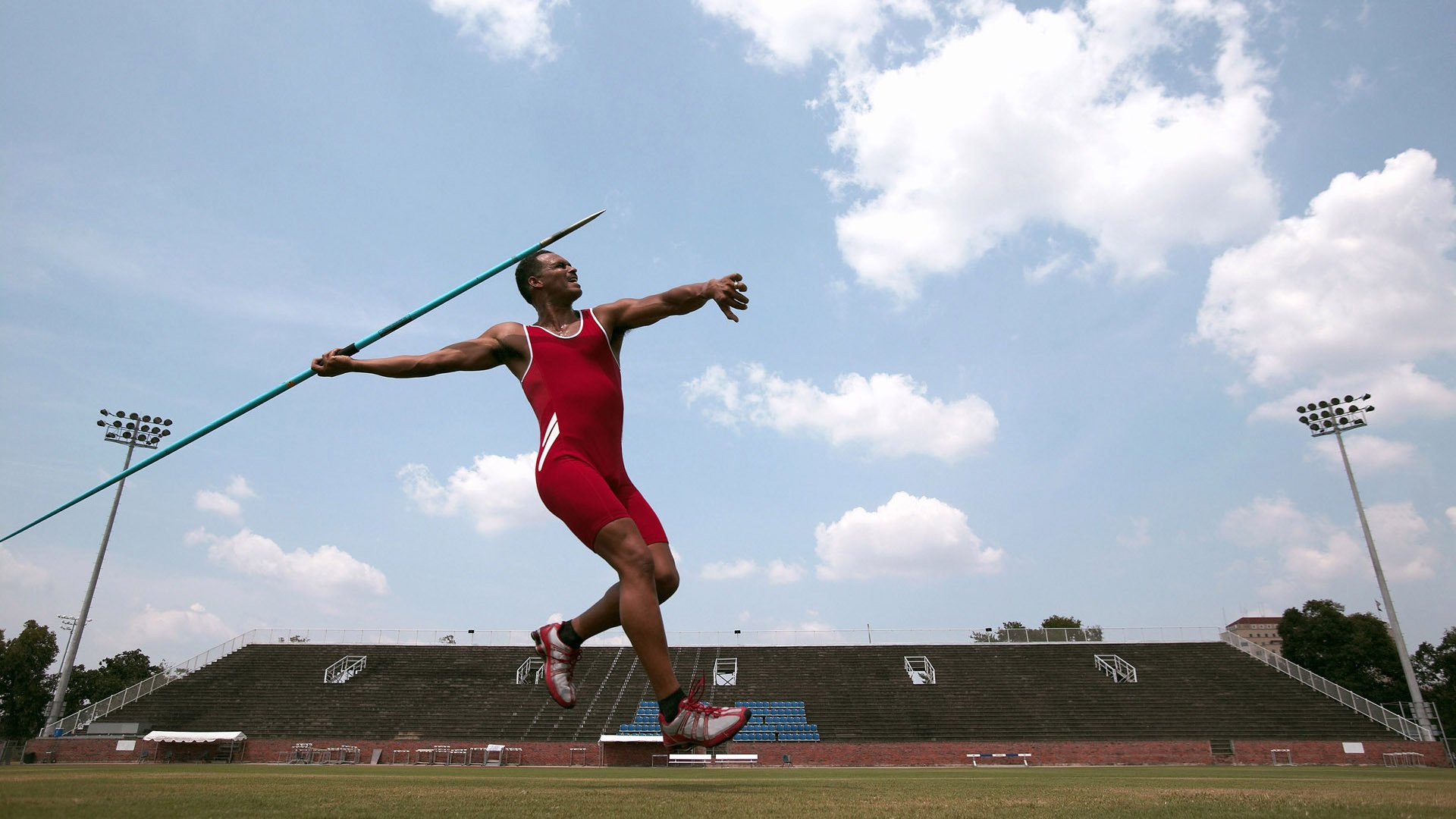 乒乓球大赛期间，选手的身体与心理挑战并存，乒乓球心态