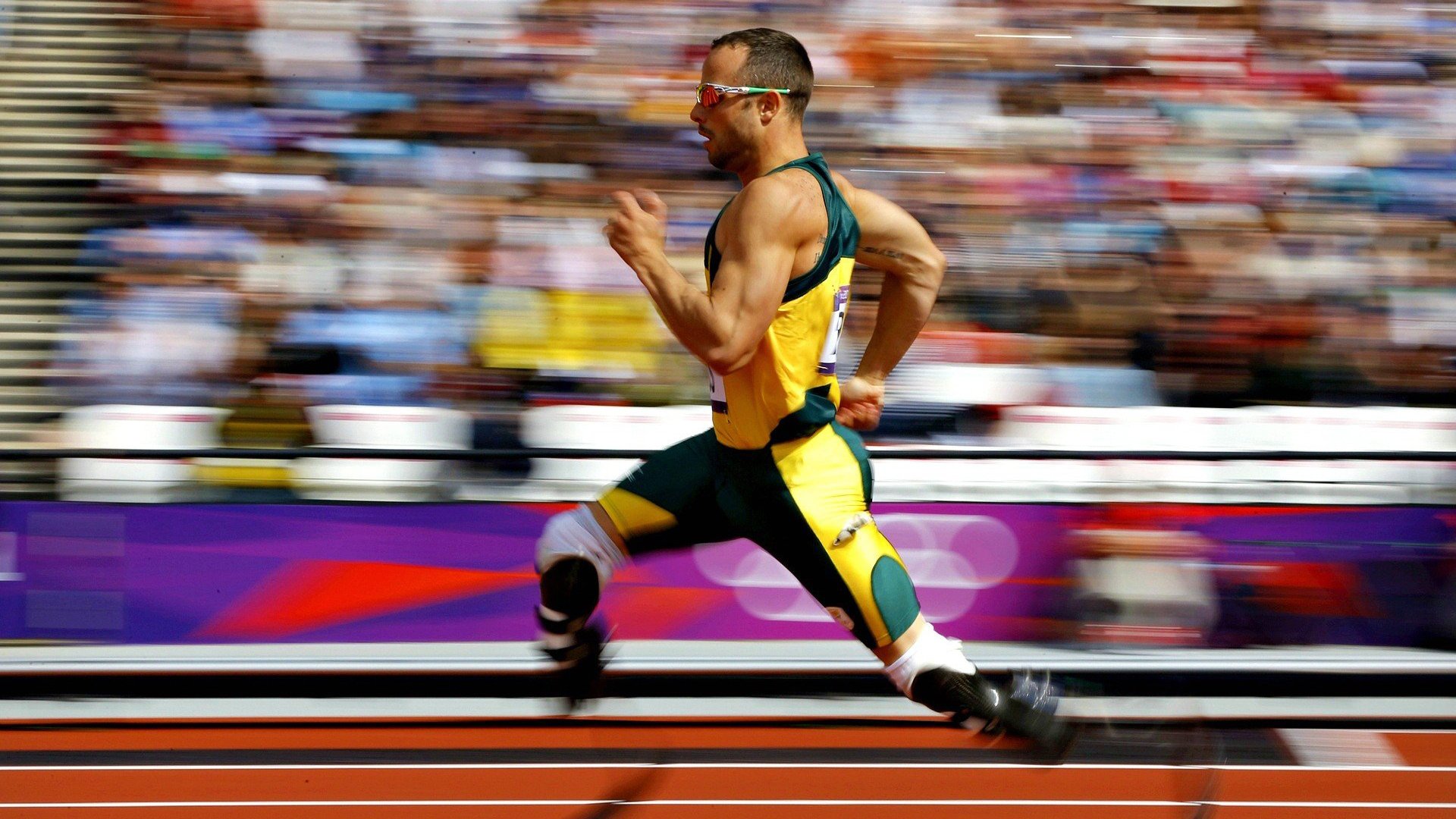 图穆亚的精准突破与反击创造出更多得分机会，助袋鼠队夺冠，穆拉德忠·图伊奇耶夫